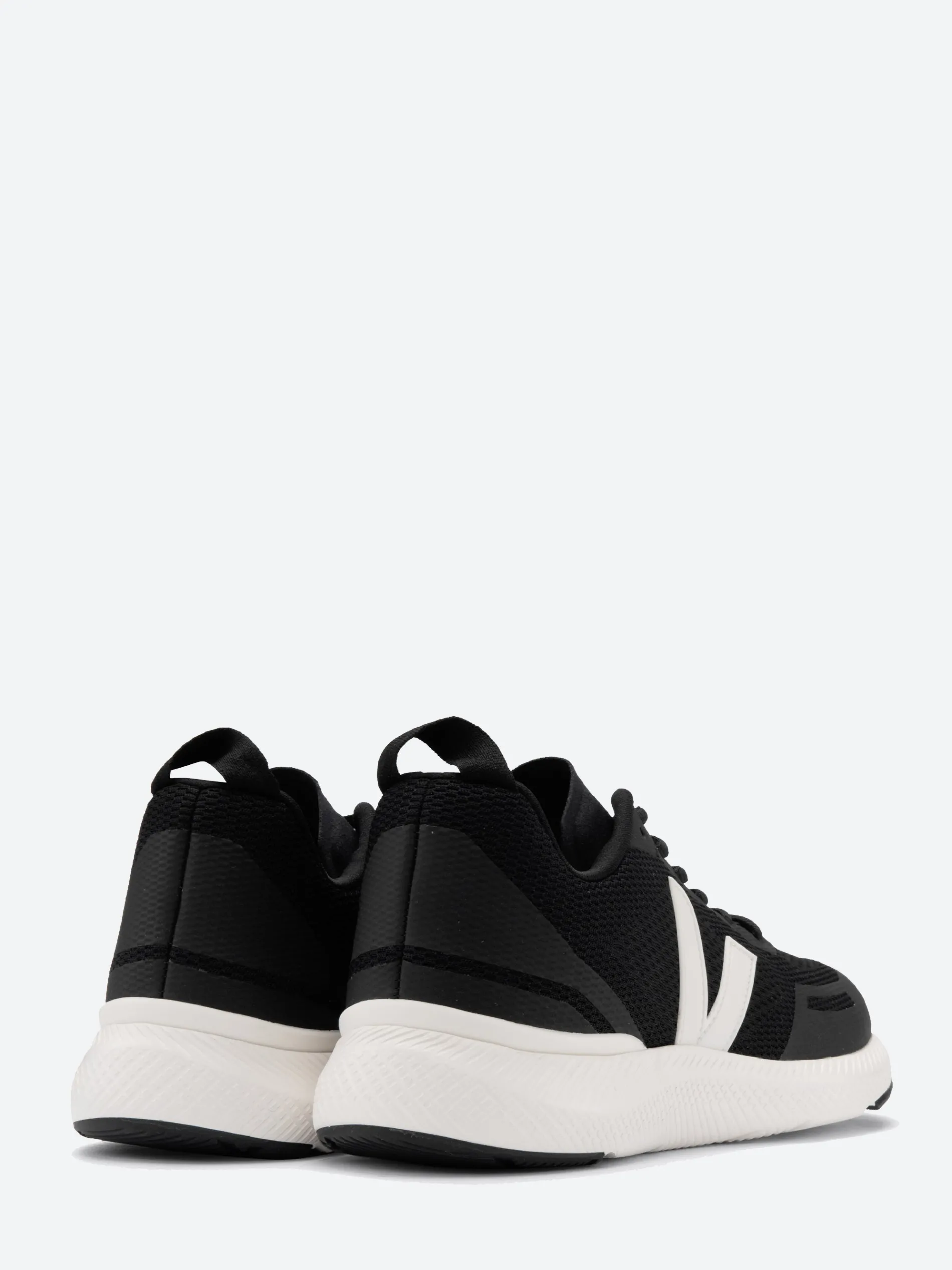 Veja - Impala in Black and White