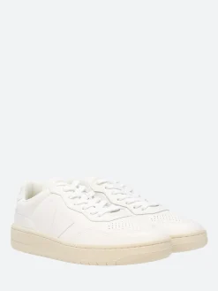 Veja - V-90 in Extra White
