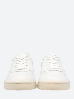 Veja - V-10 in White