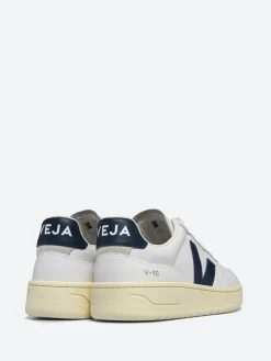 Veja - V-90 in White/Nautico