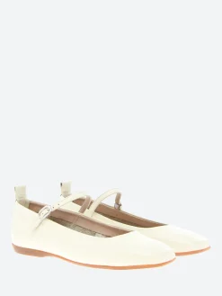 Wonders - A-86101 Mary Jane in Off White Sauvage