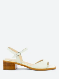 Wonders - D-1102 Sandal in Off White Iseo