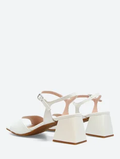 Wonders - H-6102 Heel Sandal in Off White Lack