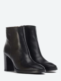 Wonders - M-5105 Heel Boot in Black