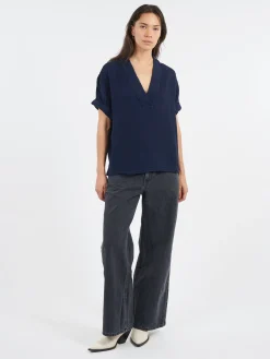 Xirena - Avery Top in North Star