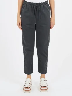 Xirena - Rex Pant in Washed Black